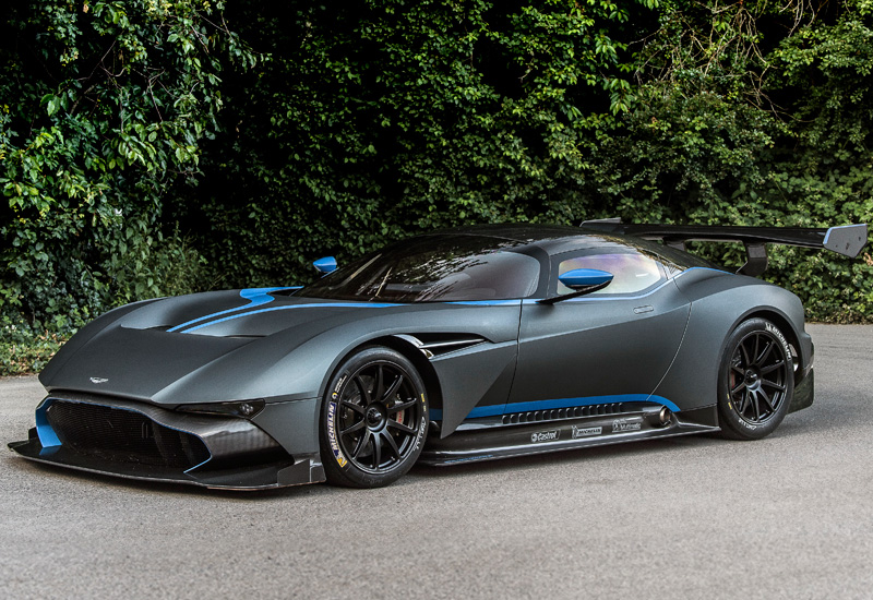 2016-aston-martin-vulcan-8.jpg