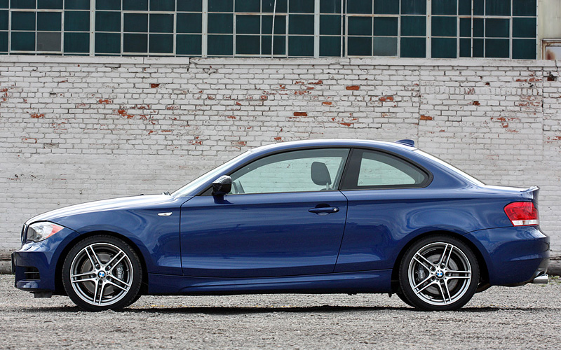 2012 BMW 135is Coupe (E82)