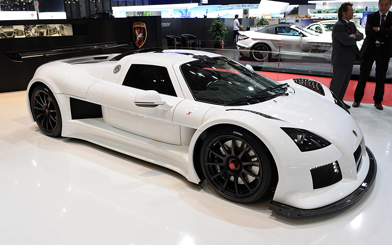 2011 Gumpert Apollo S