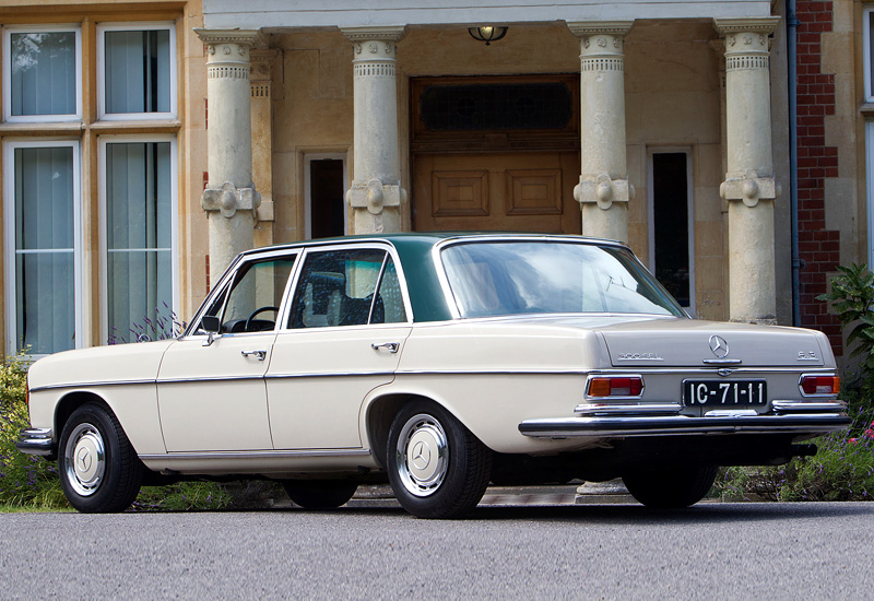 1967 Mercedes-Benz 300 SEL 6.3 (W109)