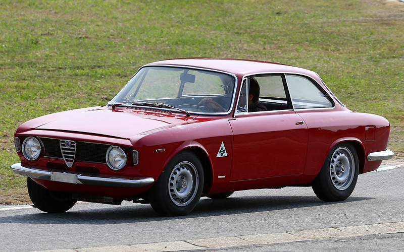 1965 Alfa Romeo Giulia Sprint 1600 GTA