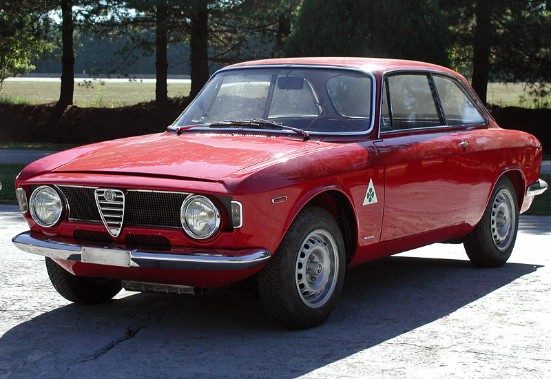 1965 Alfa Romeo Giulia Sprint 1600 GTA