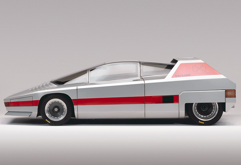 1976 Alfa Romeo 33 Navajo Bertone Concept