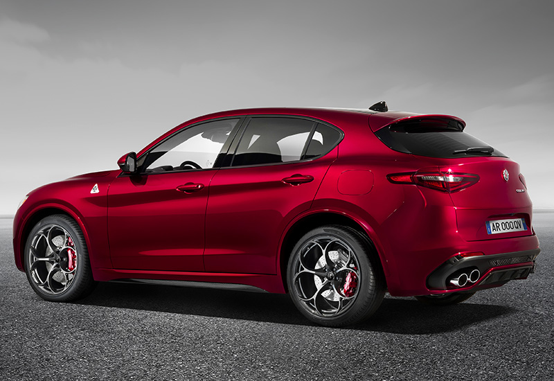 2018 Alfa Romeo Stelvio Quadrifoglio