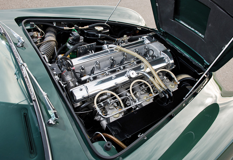 1969 Aston Martin DB6 Vantage (MkII)