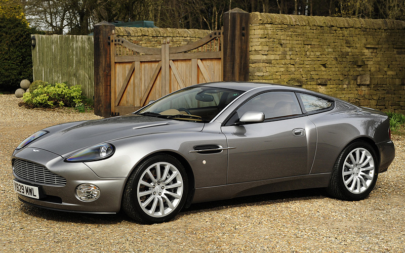 2001 Aston Martin V12 Vanquish