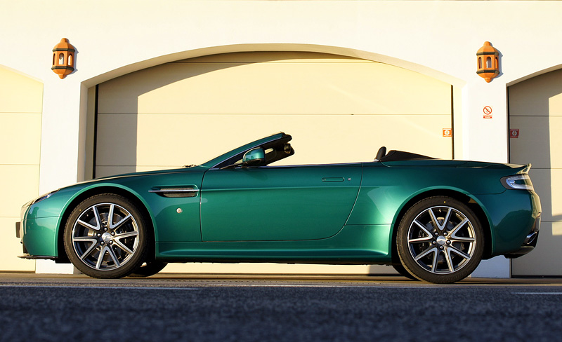 2011 Aston Martin V8 Vantage S