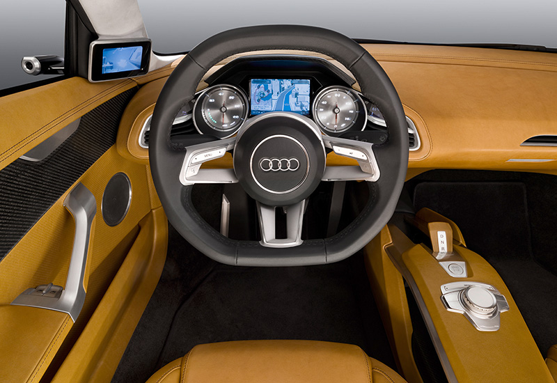 2010 Audi e-Tron Detroit Showcar