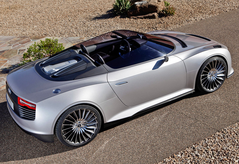 2010 Audi e-Tron Spyder Concept