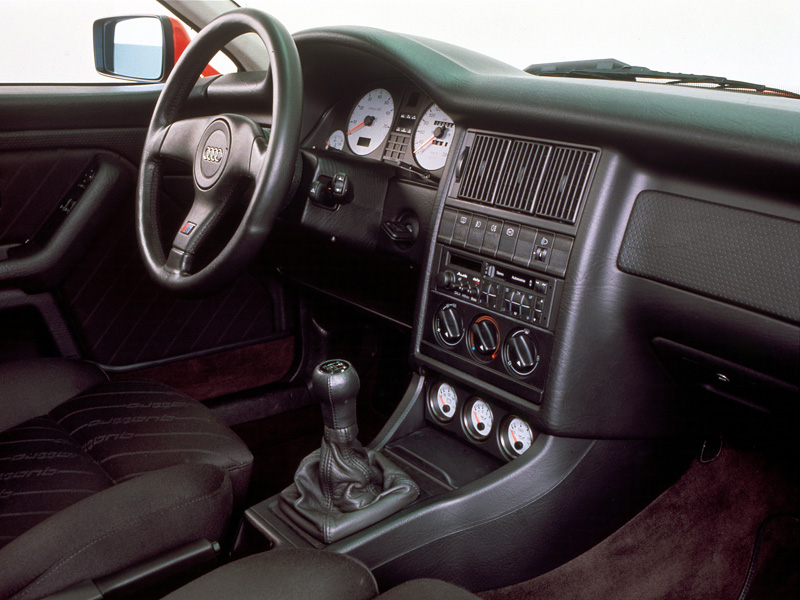 1992 Audi S2 Coupe (89,8B)