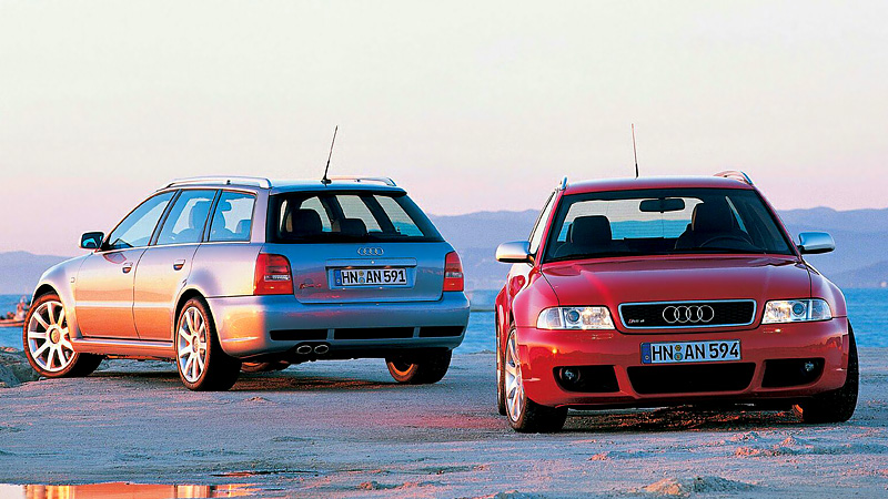 2000 Audi RS4 Avant (B5)