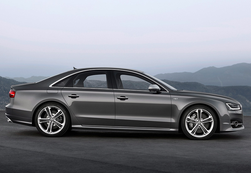 2014 Audi S8