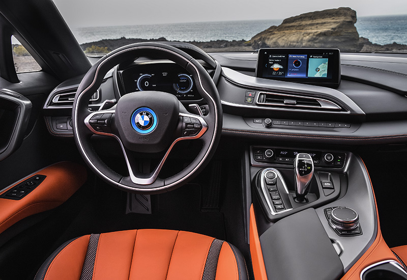 2019 BMW i8 Roadster (I15)