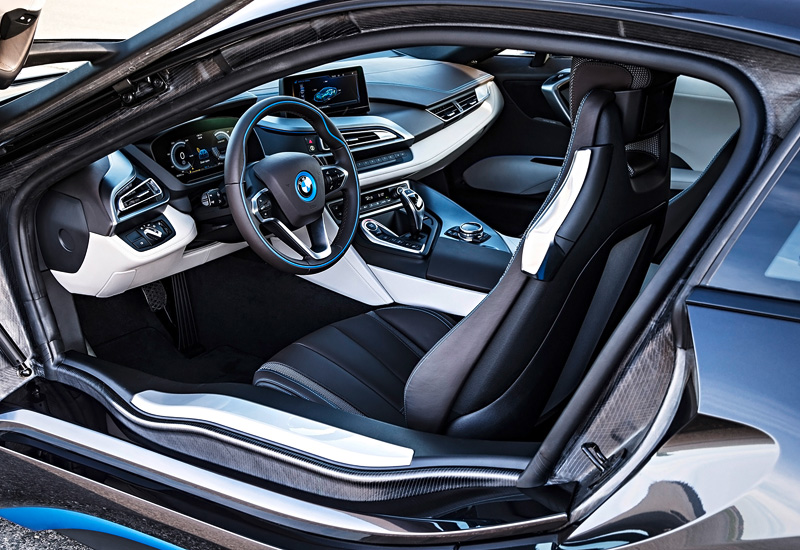 2014 BMW i8