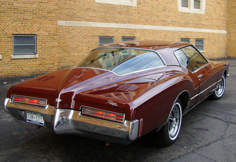 1971 Buick Riviera GS