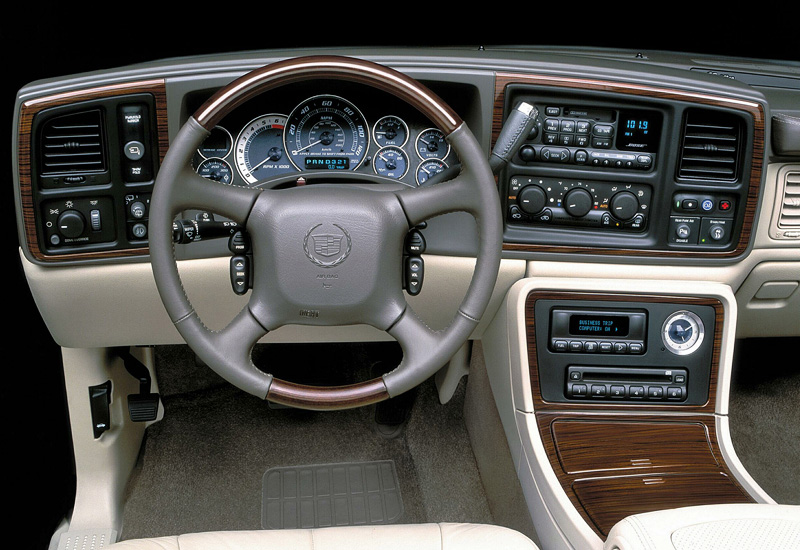 2004 Cadillac Escalade