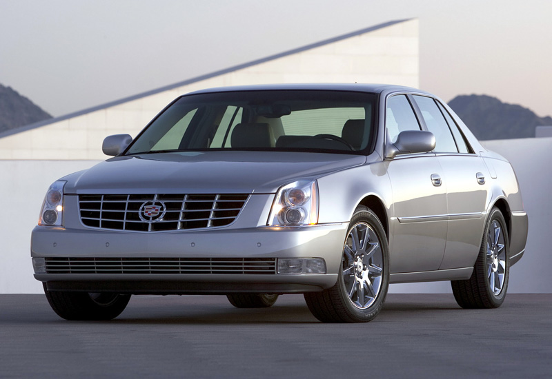 2005 Cadillac DTS