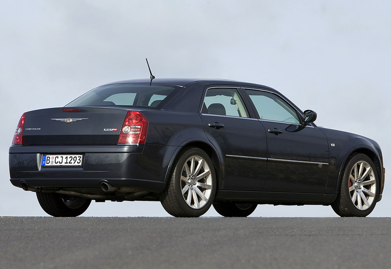 2005 Chrysler 300C SRT8