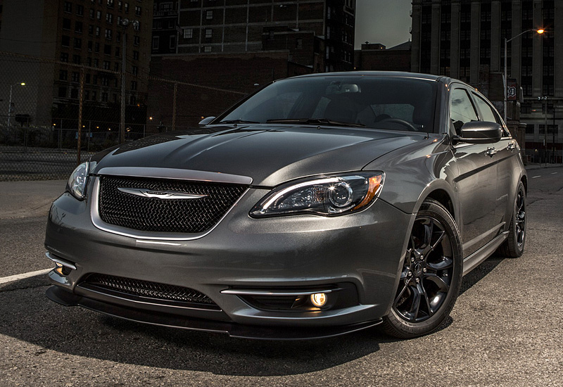 2013 Chrysler 200 S Special Edition