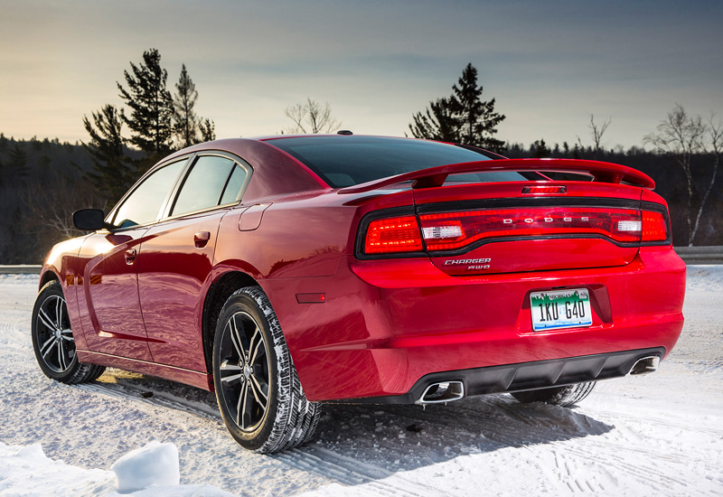 2013 Dodge Charger AWD Sport