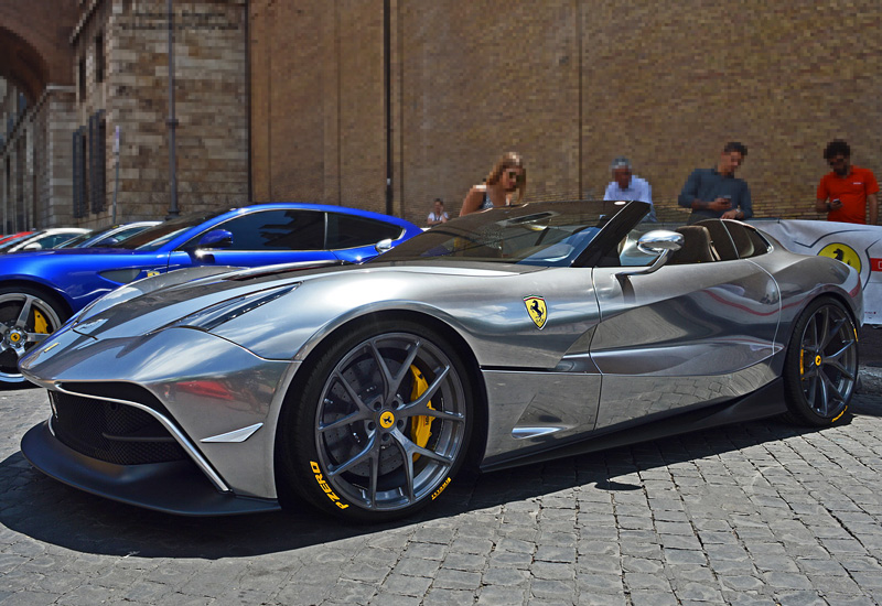 2015 Ferrari F12 TRS Novitec & Scuderia Car Parts