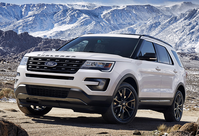 2017 Ford Explorer Sport (U502)