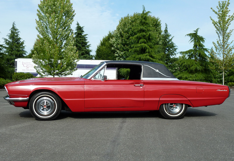 1966 Ford Thunderbird 428 Town Landau