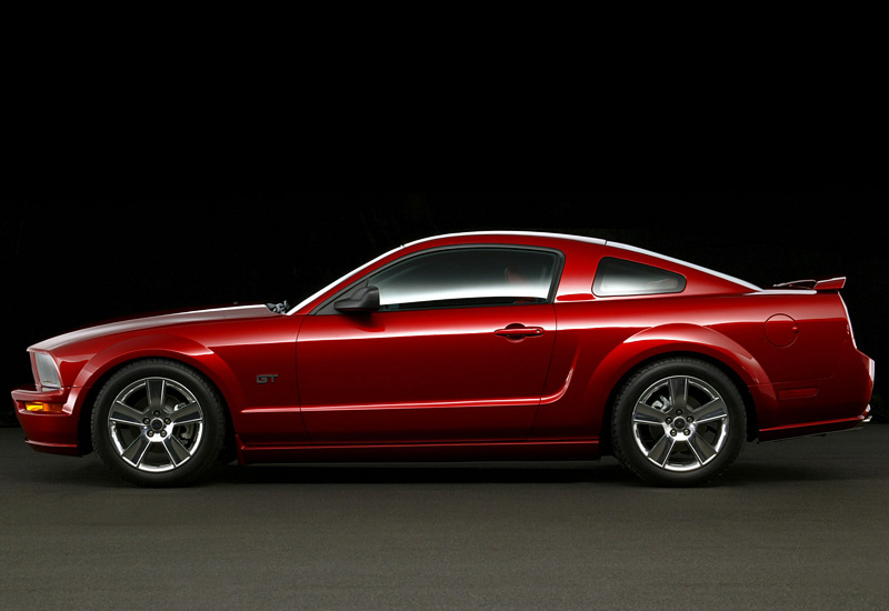 2005 Ford Mustang GT