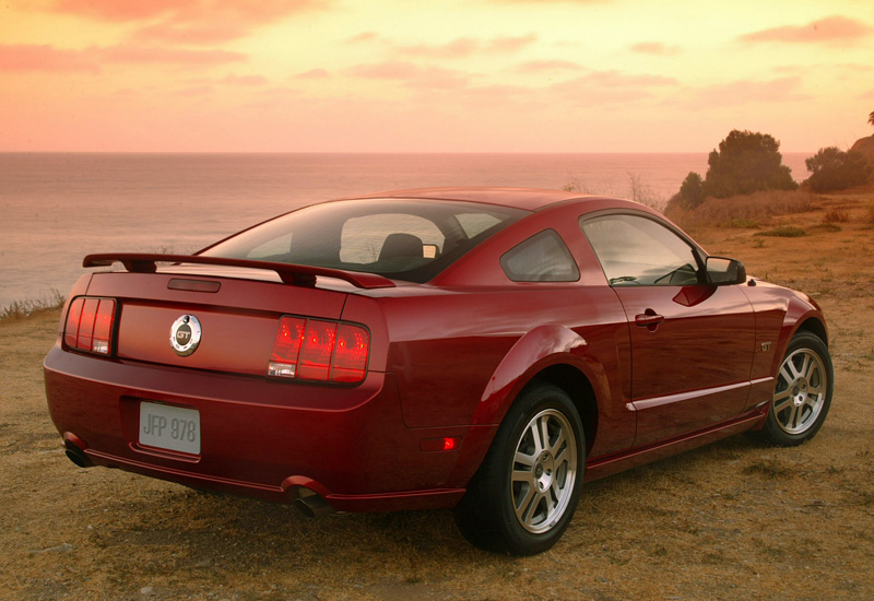 2005 Ford Mustang GT