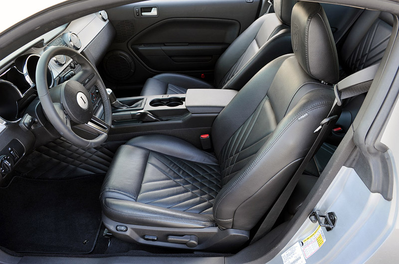 2009 Ford mustang lee iacocca edition price