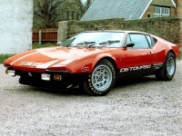 1972 De Tomaso Pantera GTS = 280 kph, 350 bhp, 5.9 sec.