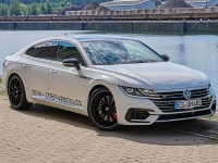 2017 Volkswagen Arteon 2.0 HGP Turbo = 300 kph, 480 bhp, 4.6 sec.