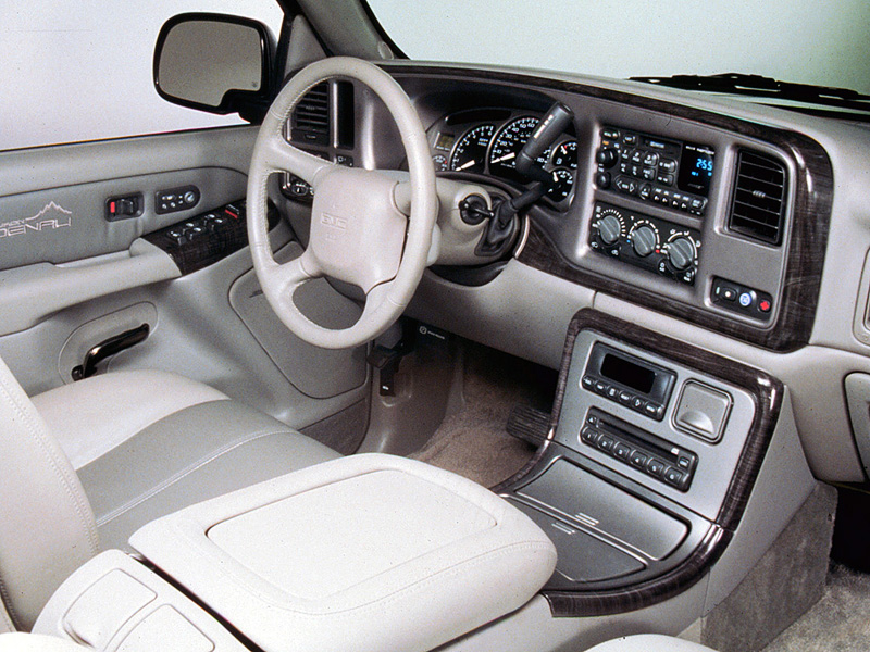 2001 GMC Yukon Denali