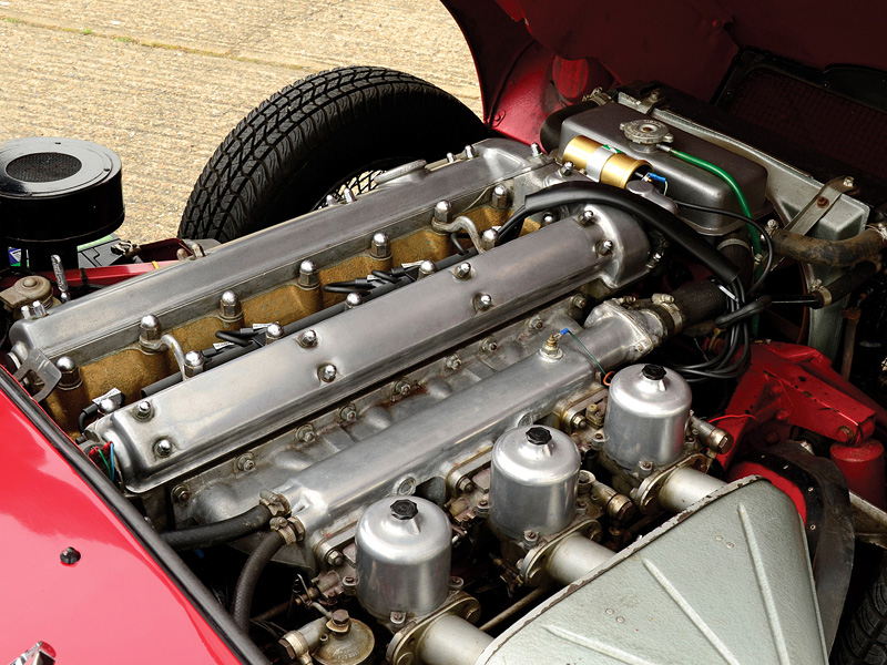 1961 Jaguar E-Type Fixed-Head Coupe (S1)