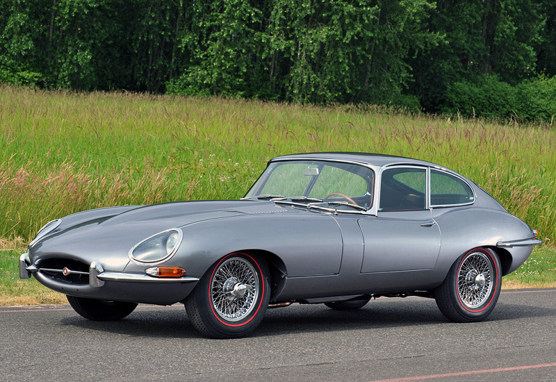 1961 Jaguar E-Type Fixed-Head Coupe (S1)