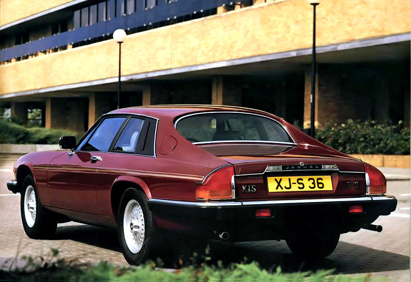 1975 Jaguar XJ-S V12