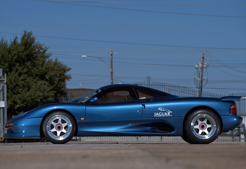 1990 Jaguar XJR-15