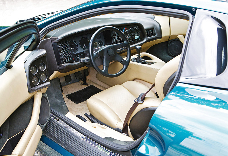 1991 Jaguar XJ220