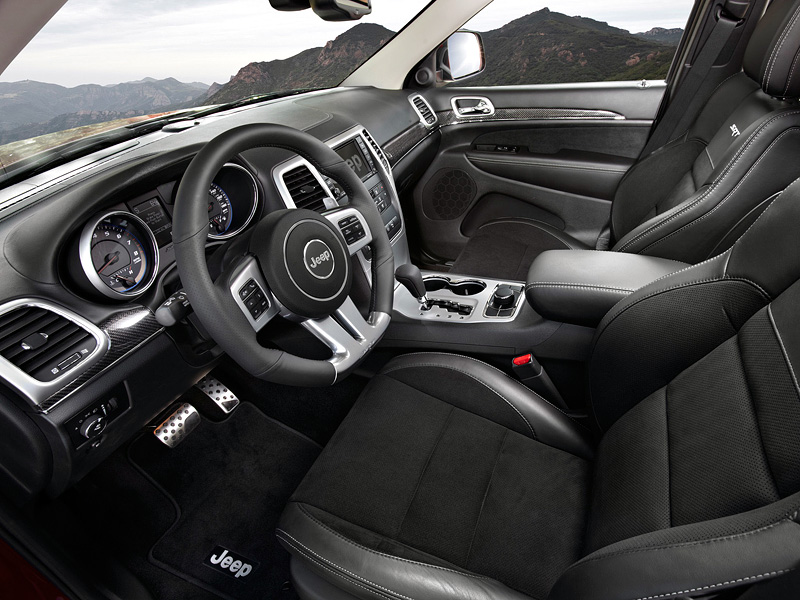 2012 Jeep Grand Cherokee SRT8 (WK2)