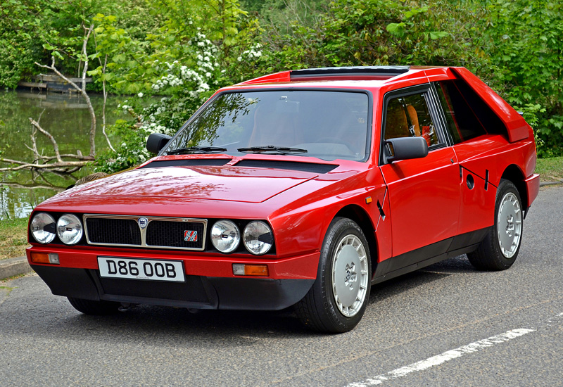 1985 Lancia Delta S4 Stradale (SE038)