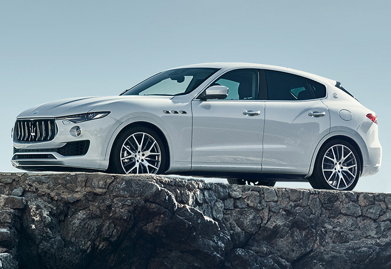 2017 Maserati Levante S (М161)