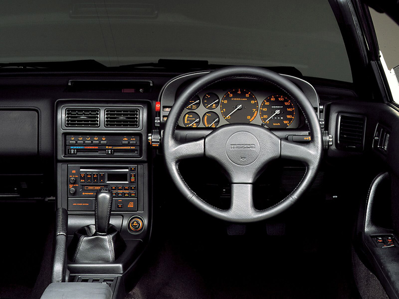 1985 Mazda Savanna RX-7 (FC)