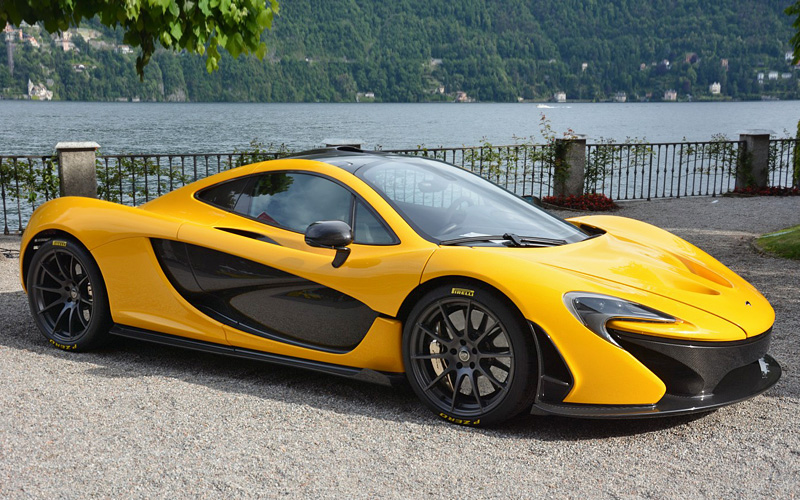 2013 McLaren P1