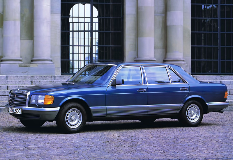1985 Mercedes-Benz 560 SEL (W126)