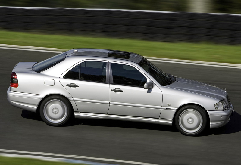 1997 Mercedes-Benz C 43 AMG (W202)