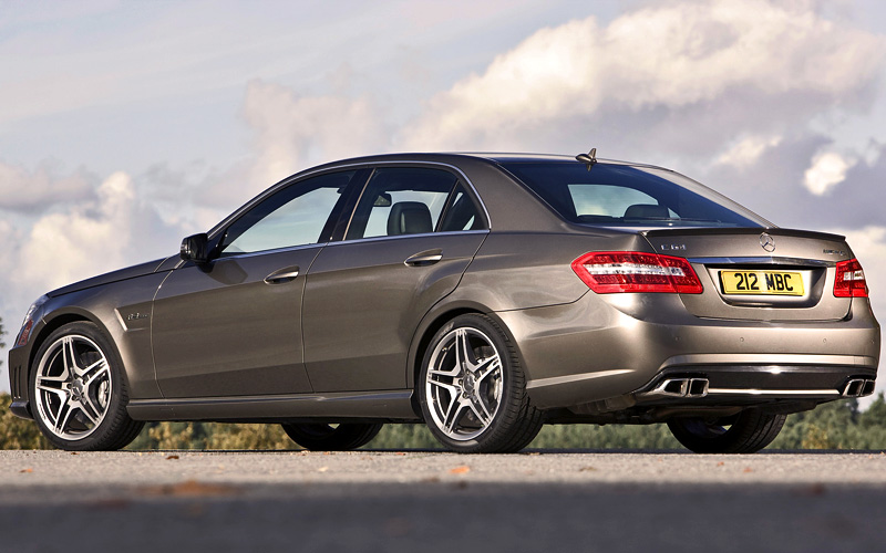 2010 Mercedes-Benz E 63 AMG