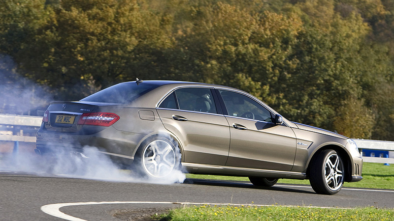 2010 Mercedes-Benz E 63 AMG