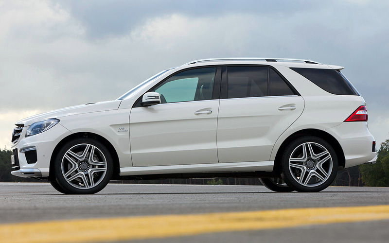 2012 Mercedes-Benz ML 63 AMG Performance Package