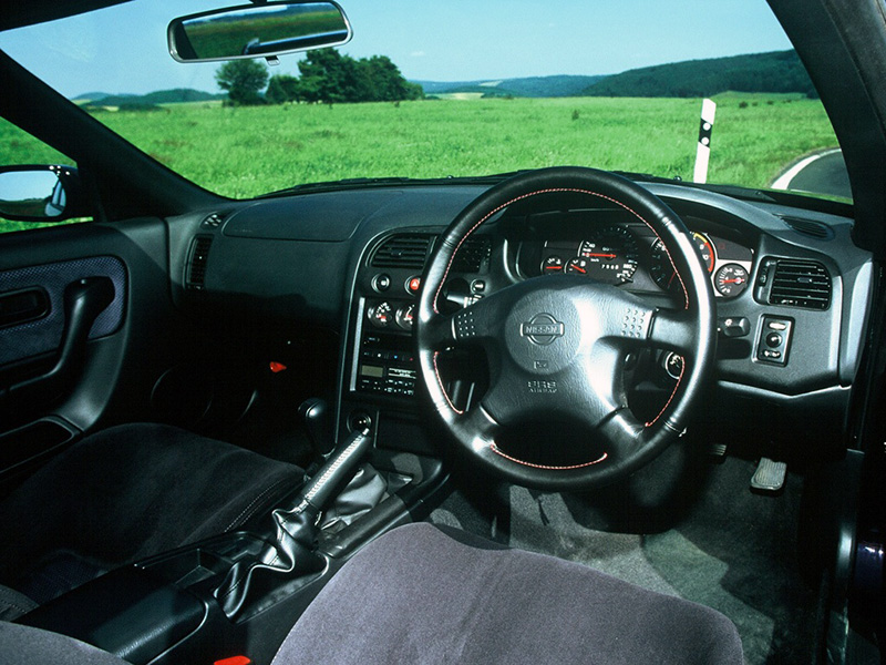 1995 Nissan Skyline GT-R V-spec (BNR33)