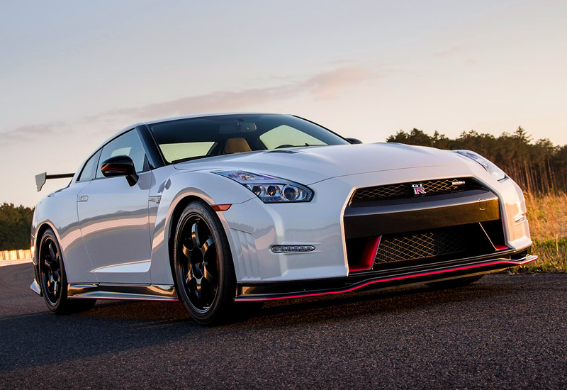 2014 Nissan GT-R Nismo